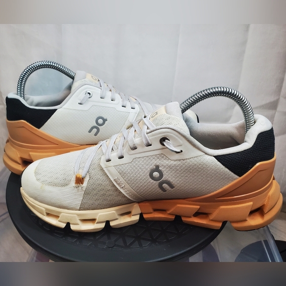 On Running Womens Cloud Flyer Running Training Shoes White Sand Orange SIZE 8 - Picture 11 of 14